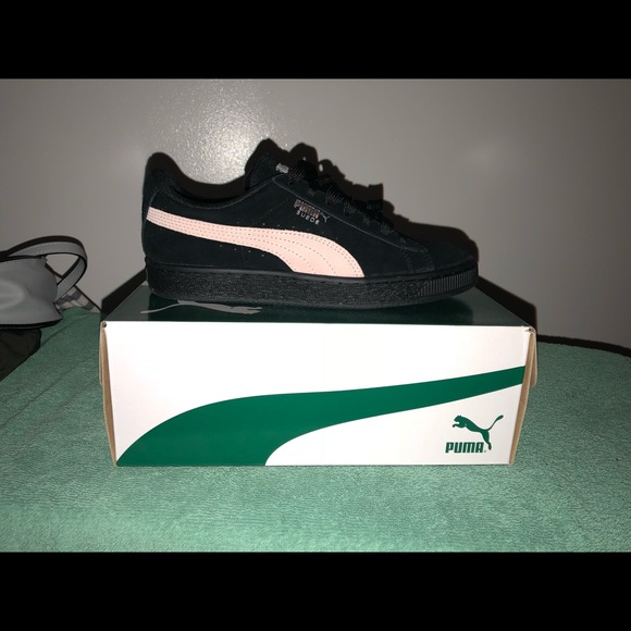 Heer Acquiesce homoseksueel Puma | Shoes | Puma Suede Black Pale Pink | Poshmark